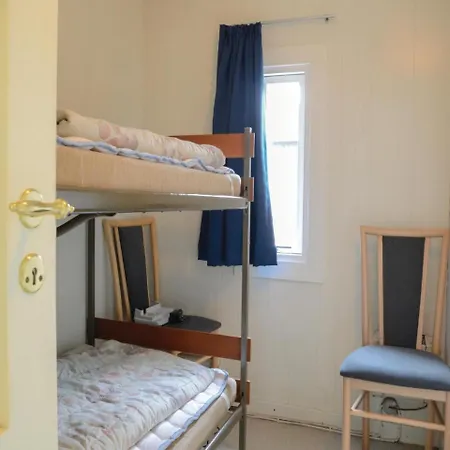 Three-bedroom Holiday In Hejls